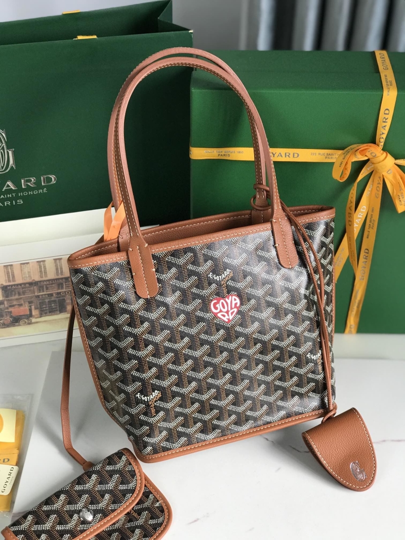 Goyard Shopping Bags